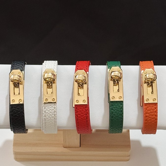 Hermis leather bracelets