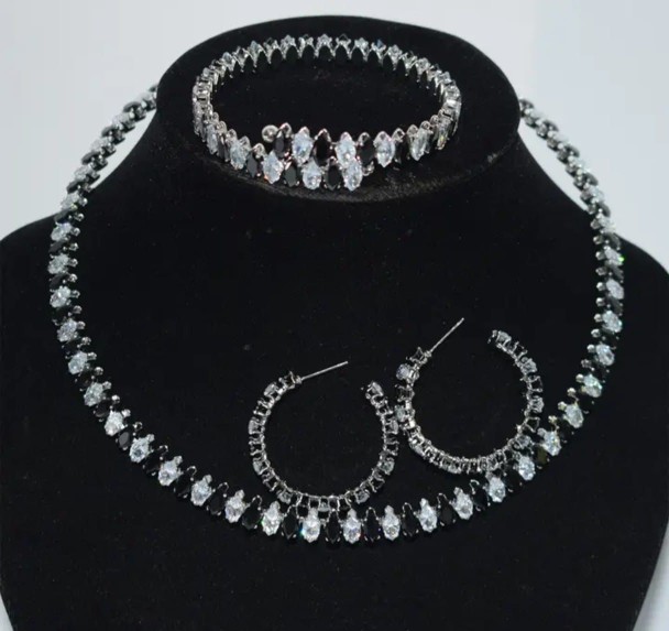 tennis full set black